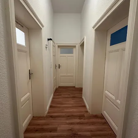 Frankfurt Airport 4 Bedroom Apartment